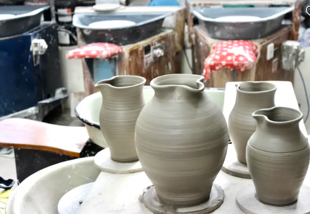 11 Best pottery classes in London — CERAMICS SCULPTURE STUDIO