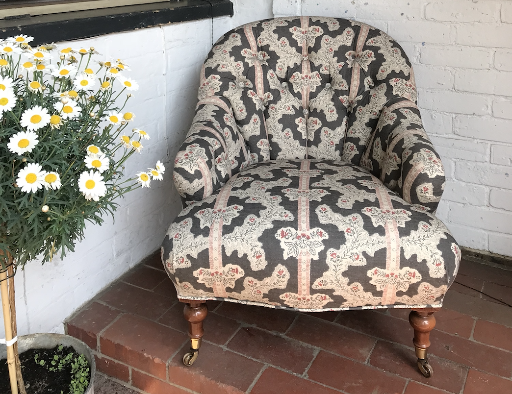 Top 8 Best Upholstery Courses In London