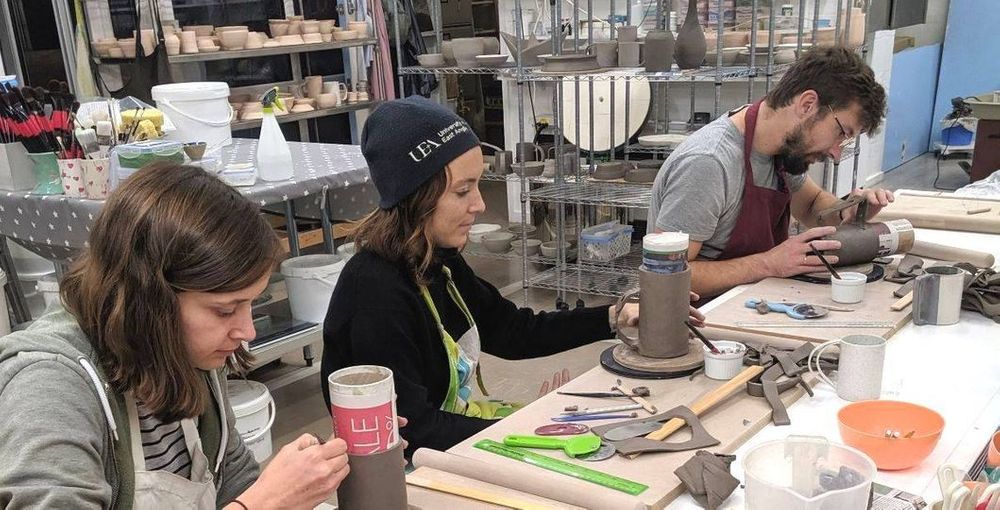 Top 10 Best Pottery Classes in London (2023 Update)