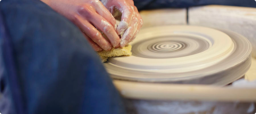 Where to Hire a Pottery Wheel